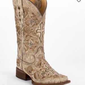 Corral women’s cowgirl boots
